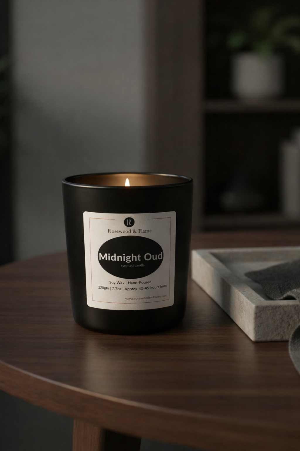 Midnight Oud hand-poured soy candle