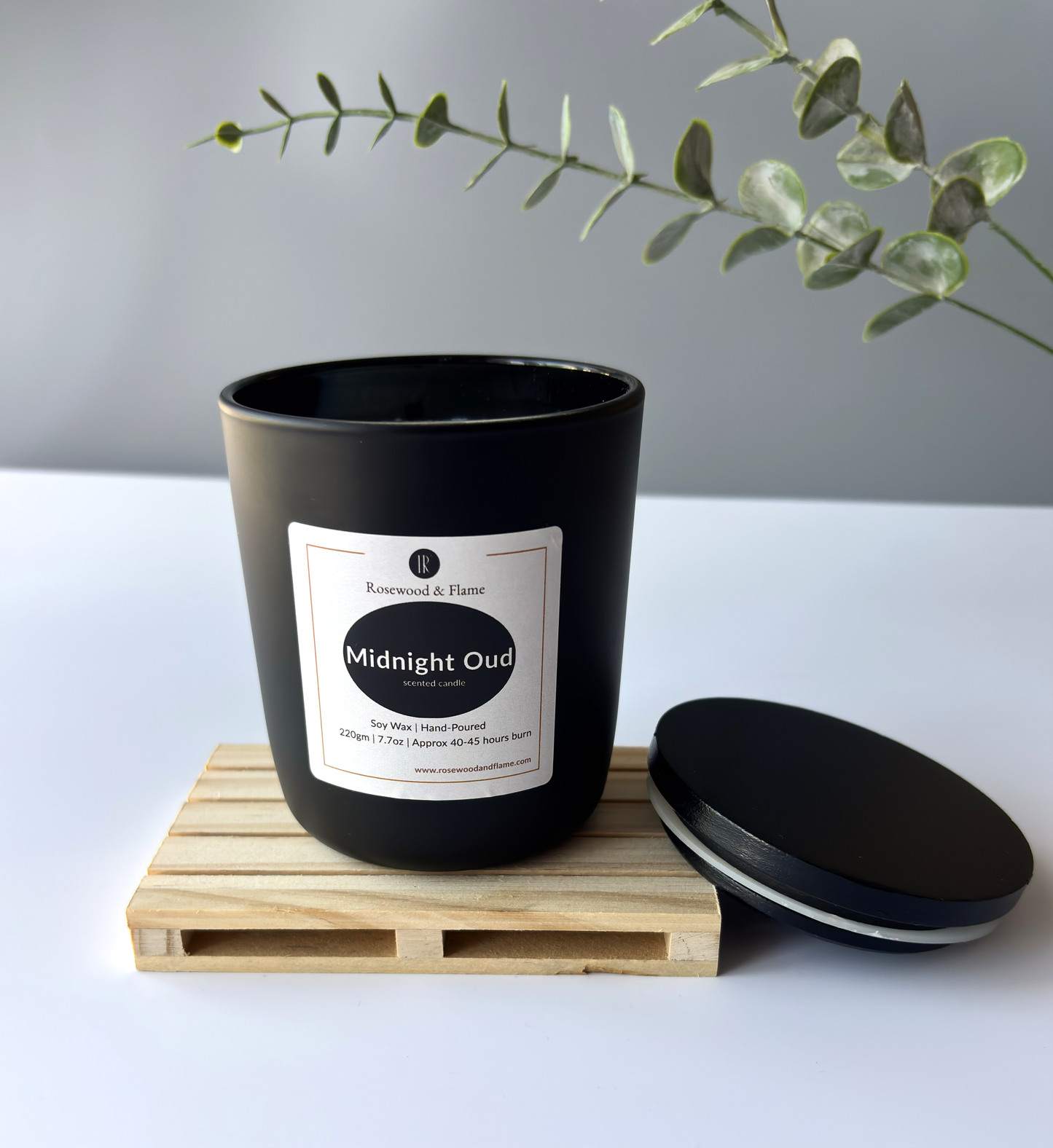 Midnight Oud -  Soy Wax Candle in Matte Black Glass Jar | 220g
